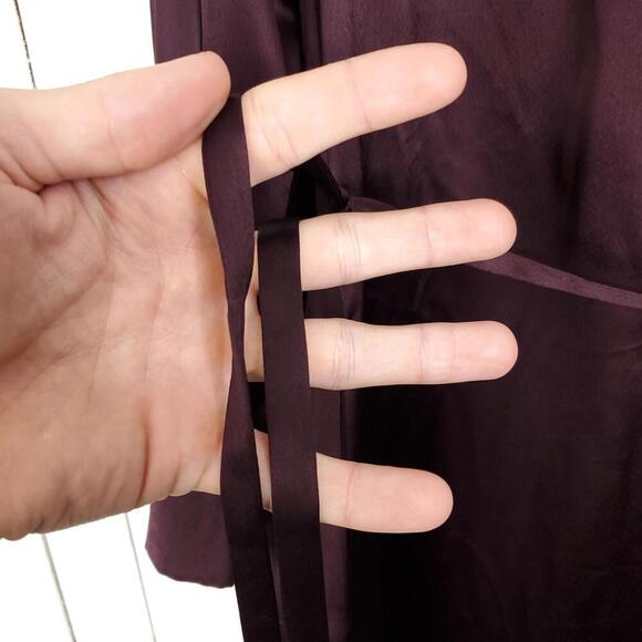 BR Dress Womens Small Silky Satin Deep Purple Tie Waist Gathered Front Event - Picture 12 of 13